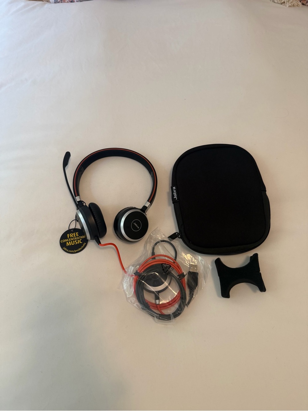 Jabra Black and Red Wired Headset with Boom Microphone - Picture 5 of 6
